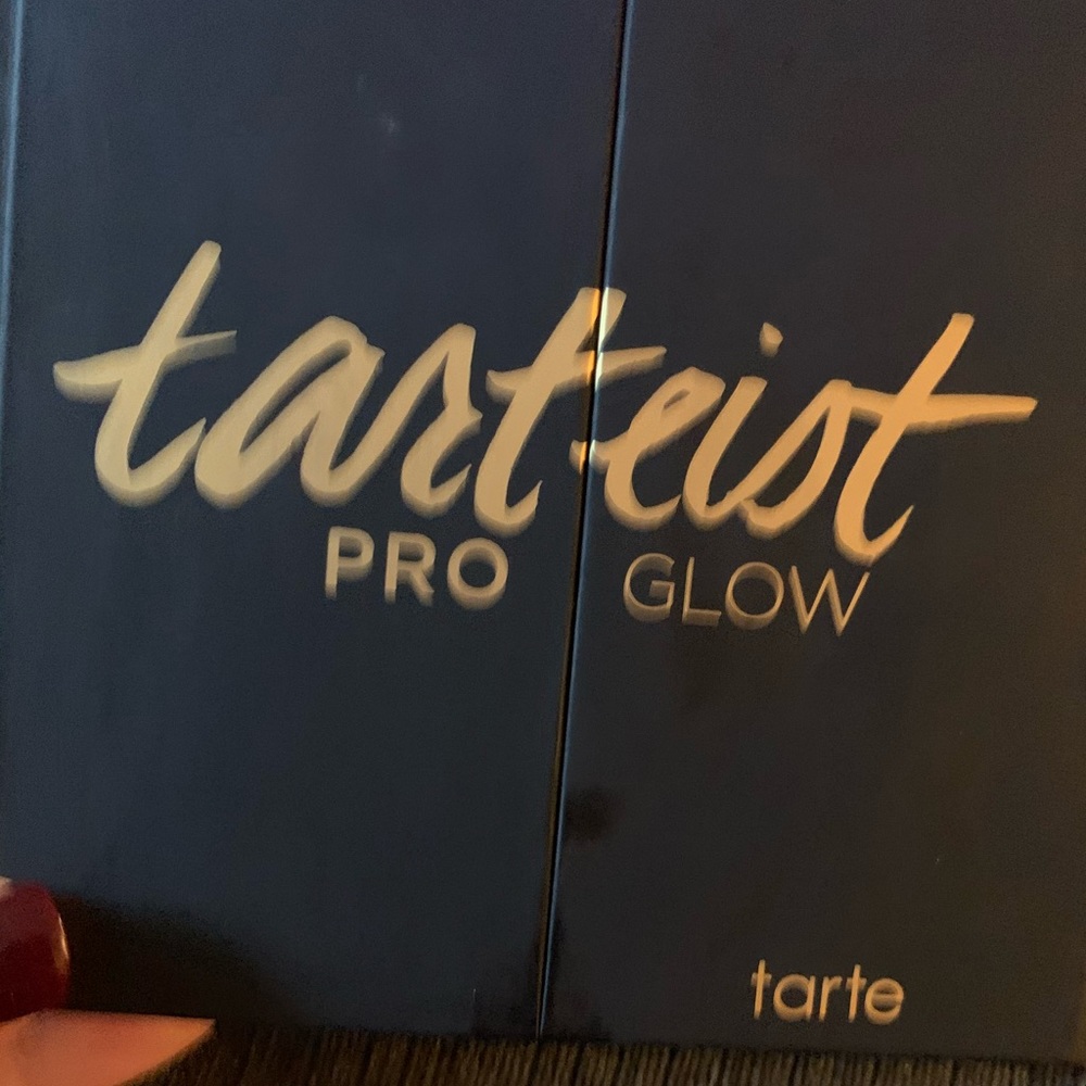 Tarte pro glow - new no outer box